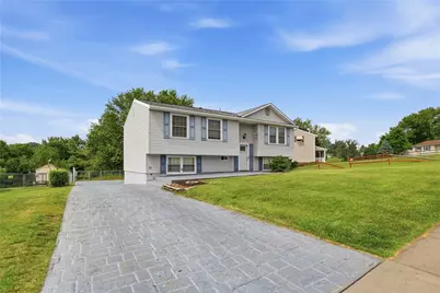 113 Cranbrooke Dr, Findlay Township, PA 15108 - Photo 1
