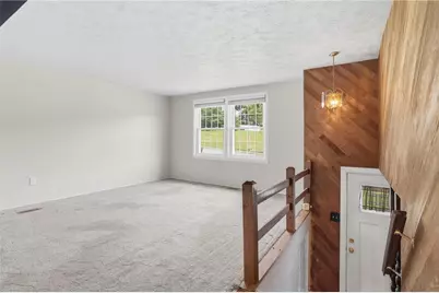 113 Cranbrooke Dr, Findlay Township, PA 15108 - Photo 4
