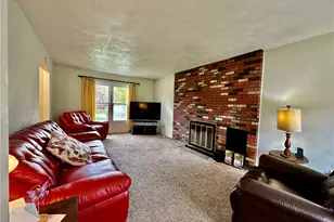 110 Lauffer Ln, Penn Twp, PA 15642 - Photo 6