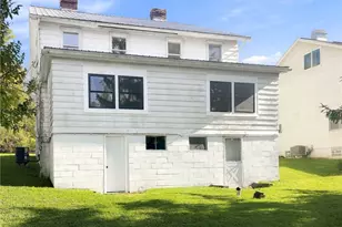 107 Collier St, Hempfield Township, PA 15601 - Photo 48
