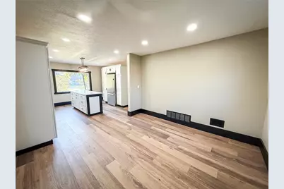 4436 Oakdale Rd, Twp of But NW, PA 16001 - Photo 22