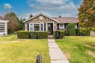 42 7th St, Uniontown, PA 15401 - Photo 1
