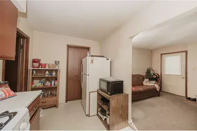 411 Indiana Rd, Washington/Creekside, PA 15732 - Photo 14