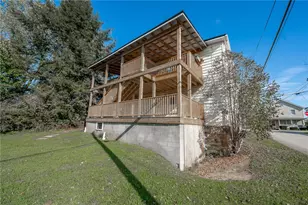 411 Indiana Rd, Washington/Creekside, PA 15732 - Photo 2