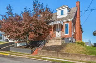 202 Oakland Ave, Charleroi Boro, PA 15022 - Photo 1