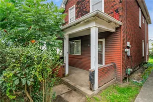 405 32nd St, McKeesport, PA 15132 - Photo 2