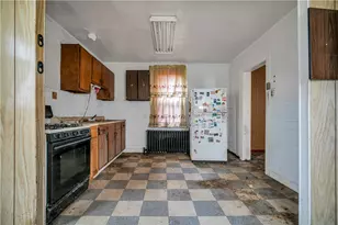 405 32nd St, McKeesport, PA 15132 - Photo 8