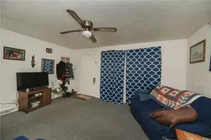1019 6th Ave, Ford City Boro, PA 16226 - Photo 6