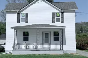 348 River Ave, Masontown, PA 15461 - Photo 2