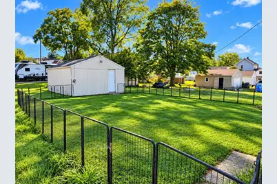 1417 Randolph St, New Castle, PA 16101 - Photo 14