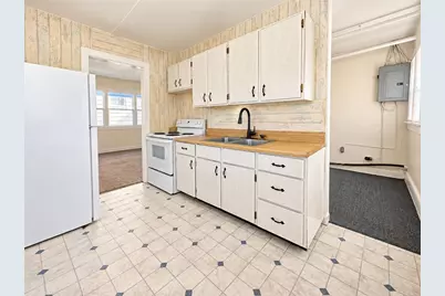1417 Randolph St, New Castle, PA 16101 - Photo 4