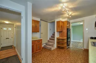 1634 Georgetown Pl, Blackridge, PA 15235 - Photo 8