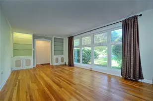 1634 Georgetown Pl, Blackridge, PA 15235 - Photo 4