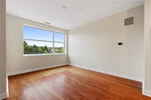 5570 Centre Ave, Pittsburgh, PA 15232 - Photo 8