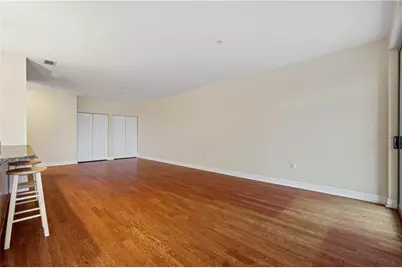 5570 Centre Ave #206, Pittsburgh, PA 15232 - Photo 4