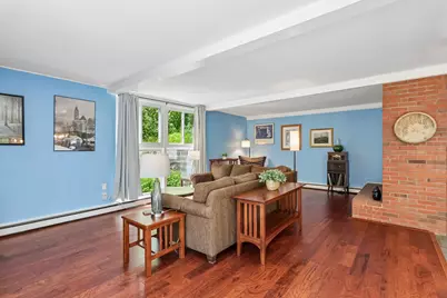 2301 Marbury Rd, Pittsburgh, PA 15221 - Photo 6