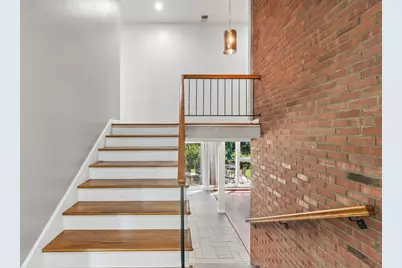 2301 Marbury Rd, Pittsburgh, PA 15221 - Photo 2