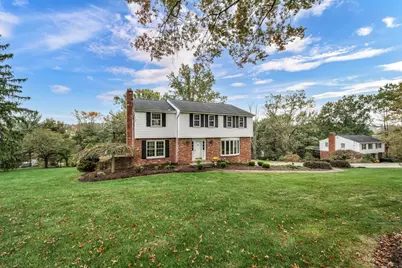 110 Lakeview Drive, Peters Township, PA 15317 - Photo 2