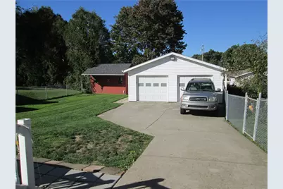 3005 21 St. Ave., White Township, PA 15010 - Photo 4