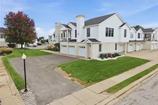 228 Adams Pointe Dr, Adams Township, PA 16046 - Photo 1