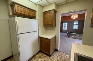 1009 4th St, East McKeesport, PA 15035 - Photo 6