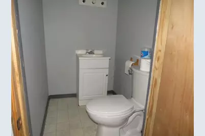 219 Lookout Ave, Charleroi Boro, PA 15022 - Photo 10