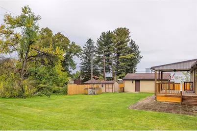 817 Lakeview Dr, Unity Township, PA 15650 - Photo 24