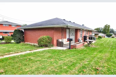 213 Marston, Belle Vernon, PA 15012 - Photo 4