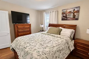 220 Sieaforth Ave, Pittsburgh, PA 15216 - Photo 10