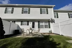 203 Northglen Ct, Penn Township, PA 15044 - Photo 12