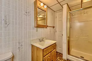 561 Hemlock St, Greensburg, PA 15601 - Photo 28