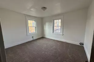52 S 1st St, Jeannette, PA 15644 - Photo 6