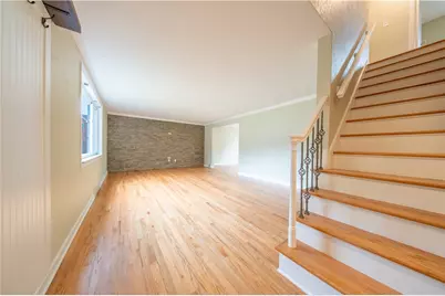 3107 Dennison Rd, Bethel Park, PA 15102 - Photo 8