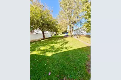 41 Oakland Ave, Uniontown, PA 15401 - Photo 4