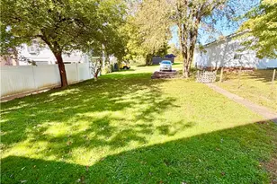 41 Oakland Ave, Uniontown, PA 15401 - Photo 4
