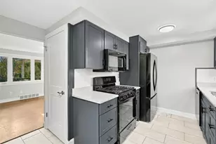 610 Thorn St, Sewickley, PA 15143 - Photo 10
