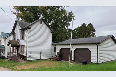 47 Oakland Ave, Center Township-Homer City, PA 15748 - Photo 2