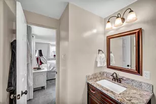 1103 Glencoe Ave, Green Tree, PA 15220 - Photo 20