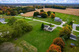 148 Whipporwill Rd, Franklin Township, PA 16001 - Photo 2
