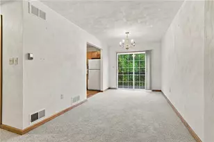 836 Mt Pleasant Rd, Hempfield Township, PA 15601 - Photo 8