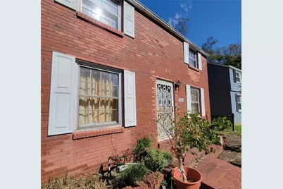 1468 Elizabeth Blvd, Pittsburgh, PA 15221 - Photo 2