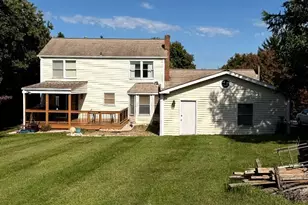 1855 Droz Ave, Economy, PA 15003 - Photo 2