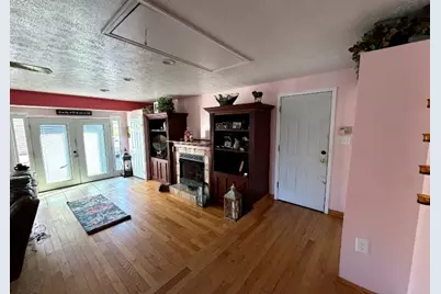 1855 Droz Ave, Economy, PA 15003 - Photo 8