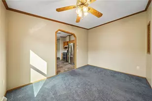 607 Crest Ln, Murrysville, PA 15668 - Photo 10