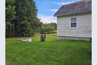 756 Game Reserve Rd, Donegal Township, PA 16002 - Photo 4