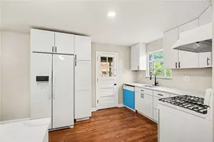 110 Miller Ave, Duquesne, PA 15110 - Photo 8
