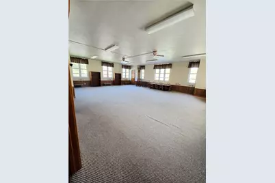 159 Todd Ave, Hermitage, PA 16148 - Photo 8