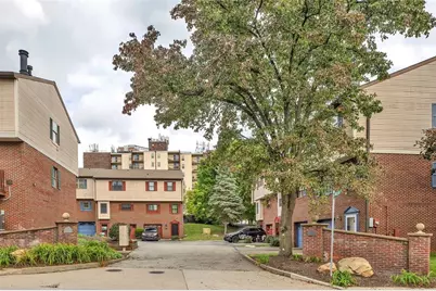 114 Longfellow Ct, Pittsburgh, PA 15218 - Photo 2