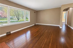 1105 Woodside Ave, Ellwood City, PA 16117 - Photo 10