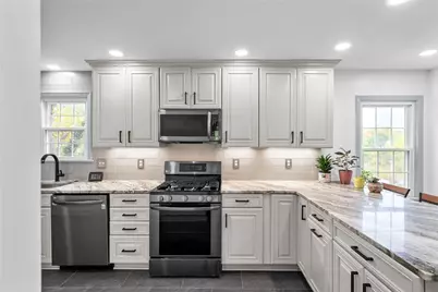 2300 Longcrest Ave, Bethel Park, PA 15102 - Photo 12